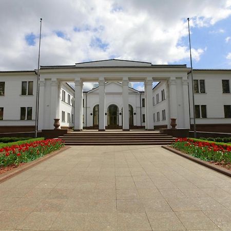 Vip Apartments Dipservice Hall Мінськ Екстер'єр фото