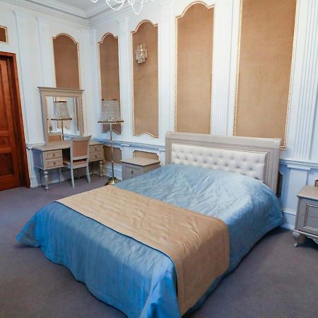 Vip Apartments Dipservice Hall Мінськ Екстер'єр фото