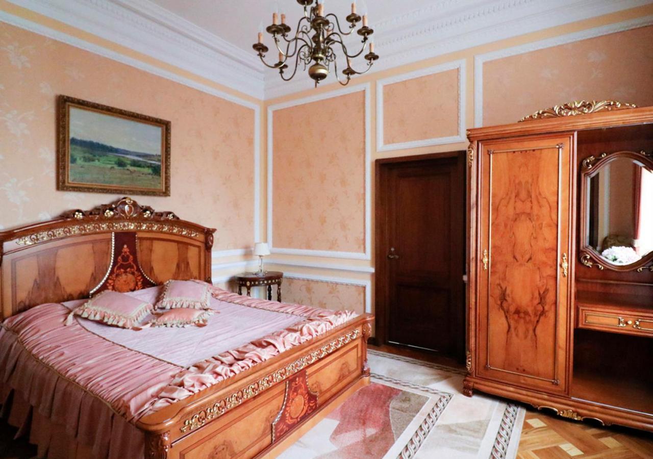 Vip Apartments Dipservice Hall Мінськ Екстер'єр фото