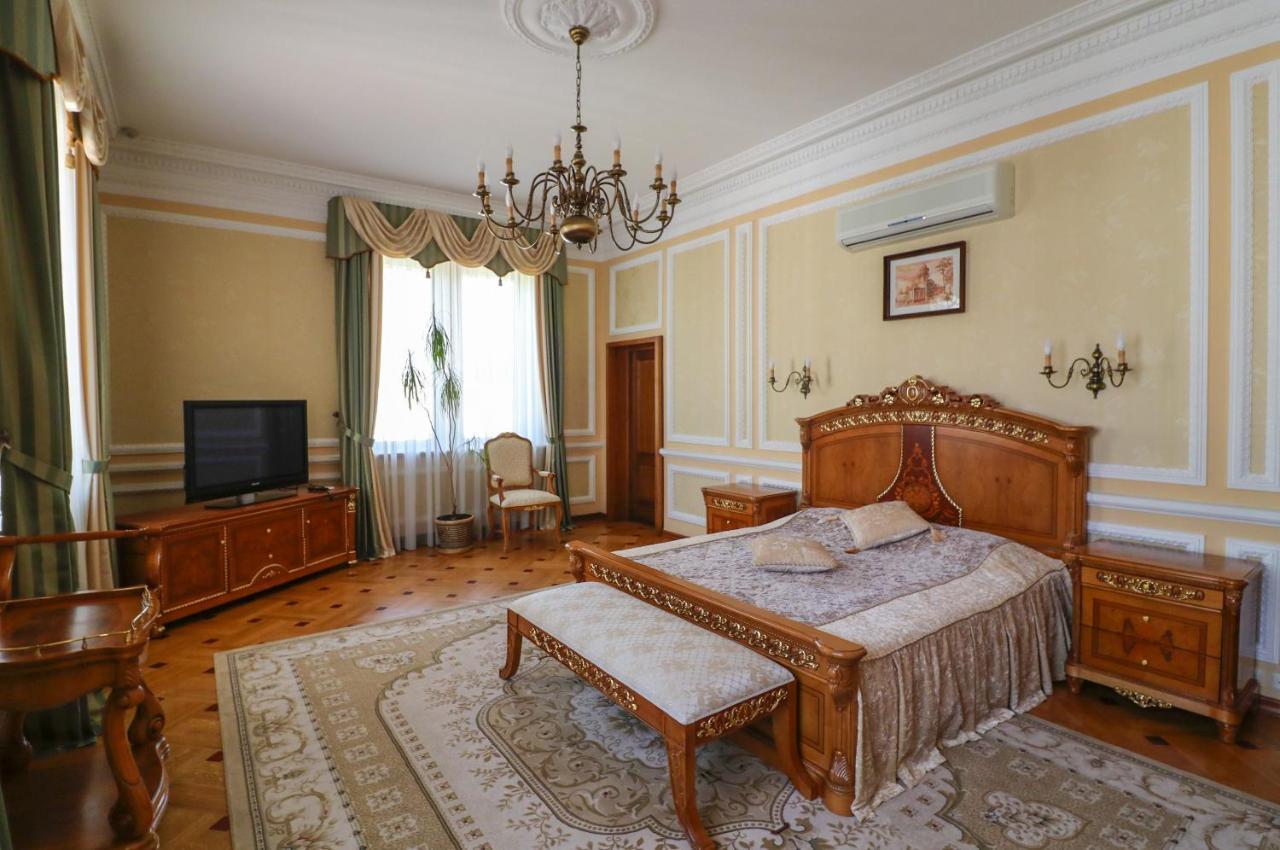 Vip Apartments Dipservice Hall Мінськ Екстер'єр фото