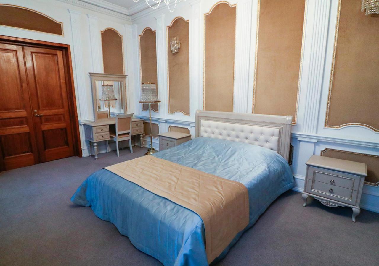 Vip Apartments Dipservice Hall Мінськ Екстер'єр фото