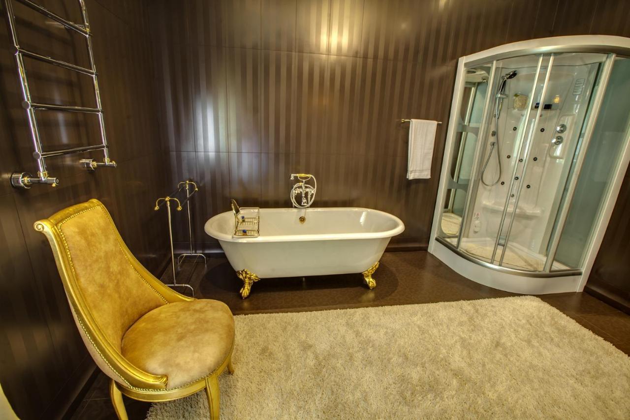 Vip Apartments Dipservice Hall Мінськ Екстер'єр фото