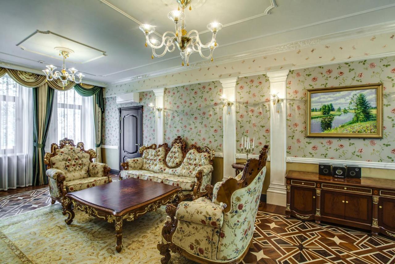 Vip Apartments Dipservice Hall Мінськ Екстер'єр фото