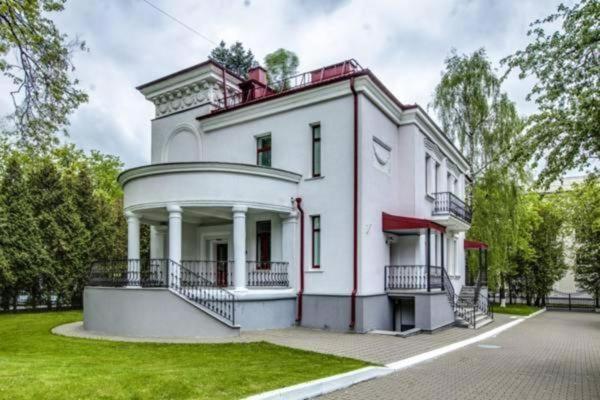 Vip Apartments Dipservice Hall Мінськ Екстер'єр фото